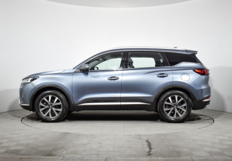 Подержанный автомобиль Chery Tiggo 7 Pro 2021 года (8 фото)