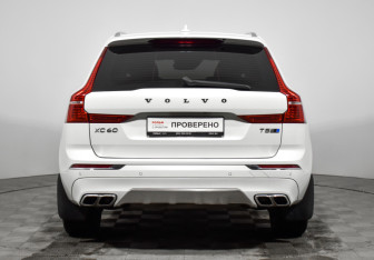 Подержанный автомобиль Volvo XC60 2018 года (6 фото)
