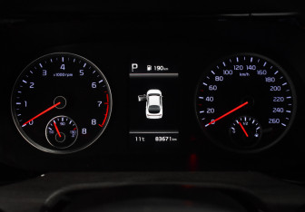 Подержанный автомобиль Kia K5 2021 года (20 фото)