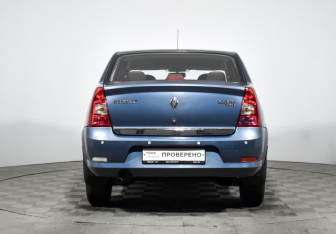 Подержанный автомобиль Renault Logan Sedan 2010 года (6 фото)