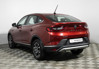 Подержанный автомобиль Renault Arkana 2019 года (7 фото)