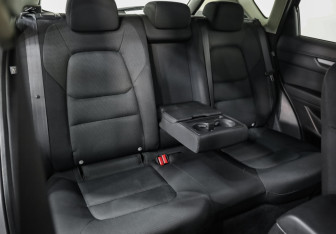 Подержанный автомобиль Mazda CX-5 2018 года (23 фото)