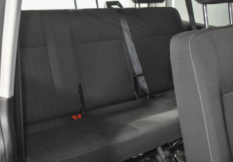 Подержанный автомобиль Volkswagen Caravelle 2018 года (12 фото)