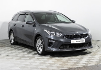 Подержанный автомобиль Kia Ceed Wagon 2021 года (3 фото)