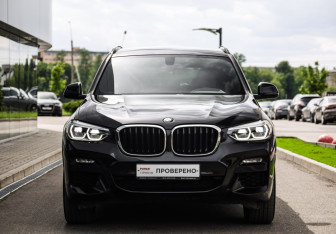 Подержанный автомобиль BMW X3 2020 года (4 фото)