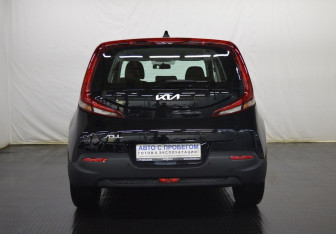 Подержанный автомобиль Kia Soul 2022 года (6 фото)