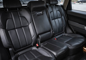 Подержанный автомобиль Land Rover Range Rover Sport 2015 года (33 фото)