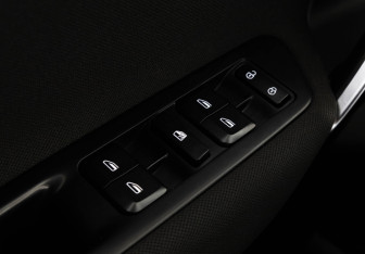 Подержанный автомобиль Geely Atlas 2019 года (18 фото)