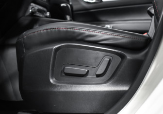 Подержанный автомобиль Mazda CX-5 2021 года (11 фото)
