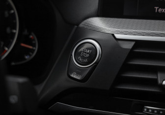 Подержанный автомобиль BMW X3 2019 года (26 фото)