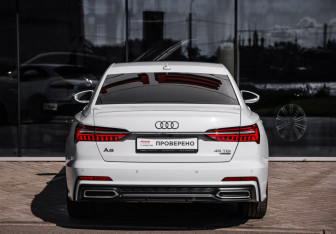 Подержанный автомобиль Audi A6 Sedan 2020 года (7 фото)