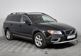Подержанный автомобиль Volvo XC70 2008 года (3 фото)