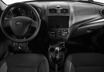 Подержанный автомобиль LADA (ВАЗ) Granta Liftback 2023 года (13 фото)