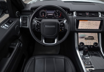 Подержанный автомобиль Land Rover Range Rover Sport 2019 года (12 фото)
