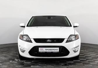Подержанный автомобиль Ford Mondeo Sedan 2011 года (2 фото)