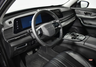 Подержанный автомобиль Exeed LX 2024 года (9 фото)