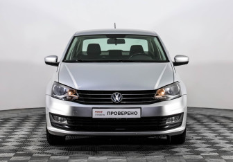 Подержанный автомобиль Volkswagen Polo Sedan 2016 года (2 фото)