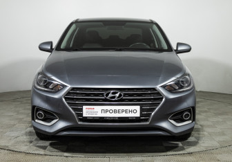 Подержанный автомобиль Hyundai Solaris Sedan 2018 года (2 фото)