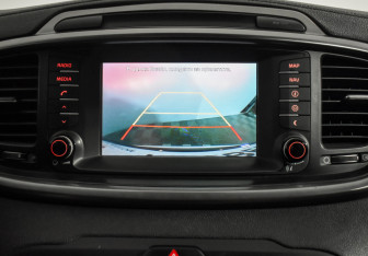 Подержанный автомобиль Kia Sorento 2017 года (15 фото)