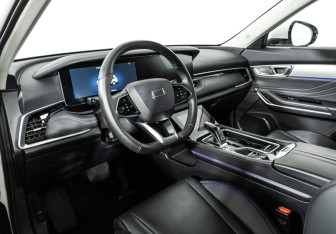 Подержанный автомобиль FAW Bestune T99 2023 года (11 фото)