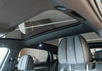 Новый Voyah Passion 2023 (17 фото)