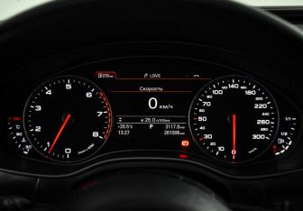 Подержанный автомобиль Audi A6 Sedan 2014 года (20 фото)