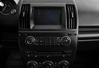 Подержанный автомобиль Land Rover Freelander 2013 года (17 фото)