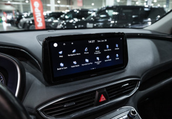 Подержанный автомобиль Hyundai Santa Fe 2020 года (19 фото)