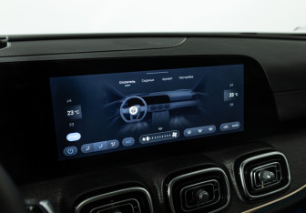 Подержанный автомобиль Jaecoo J8 2024 года (19 фото)