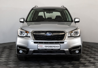 Подержанный автомобиль Subaru Forester Suv 2017 года (2 фото)