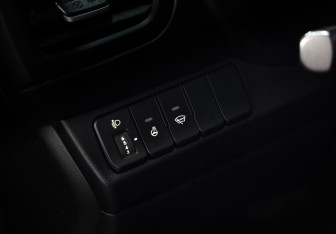 Подержанный автомобиль Kia Rio Hatchback 2016 года (20 фото)