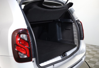 Подержанный автомобиль Renault Duster 2018 года (26 фото)