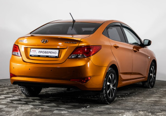 Подержанный автомобиль Hyundai Solaris Sedan 2014 года (5 фото)