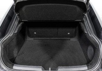 Подержанный автомобиль Changan UNI-V 2023 года (15 фото)