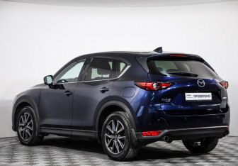 Подержанный автомобиль Mazda CX-5 2018 года (7 фото)