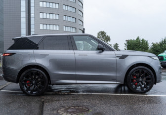 Новый Land Rover Range Rover Sport 2025 (4 фото)