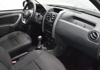 Подержанный автомобиль Renault Duster 2020 года (12 фото)