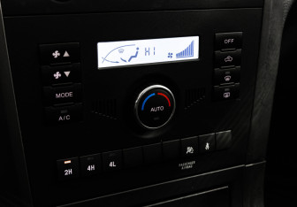 Подержанный автомобиль Great Wall Hover H3 2014 года (12 фото)