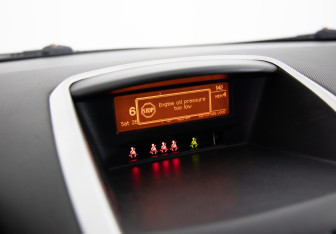 Подержанный автомобиль Peugeot 207 Hatchback 2007 года (15 фото)