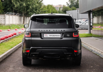 Подержанный автомобиль Land Rover Range Rover Sport 2021 года (7 фото)