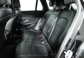 Подержанный автомобиль Mercedes-Benz GLC Coupe 2021 года (10 фото)