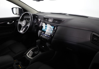 Подержанный автомобиль Nissan Qashqai 2020 года (11 фото)