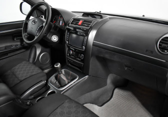 Подержанный автомобиль Great Wall Hover H3 2014 года (13 фото)