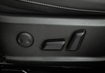 Подержанный автомобиль Haval F7x 2023 года (16 фото)