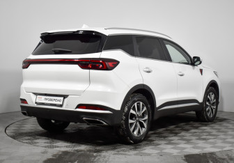 Подержанный автомобиль Chery Tiggo 7 Pro Max 2023 года (5 фото)