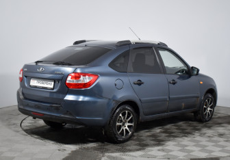 Подержанный автомобиль LADA (ВАЗ) Granta Liftback 2014 года (5 фото)