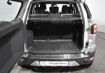Подержанный автомобиль Ford EcoSport 2014 года (20 фото)