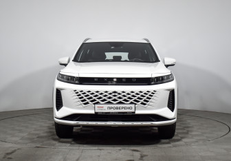 Подержанный автомобиль Exeed LX 2024 года (2 фото)