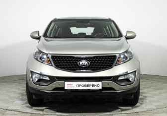 Подержанный автомобиль Kia Sportage 2015 года (2 фото)
