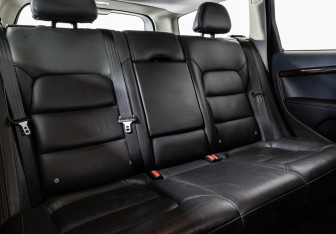 Подержанный автомобиль Volvo XC70 2014 года (20 фото)